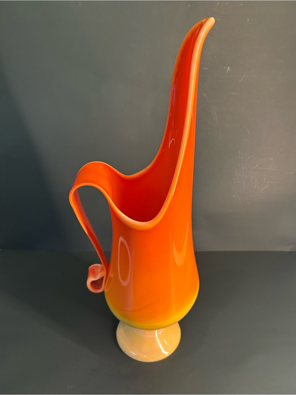LE Smith Bittersweet Ewer Pitcher Vase 17.5” MCM - Picture 8 of 8